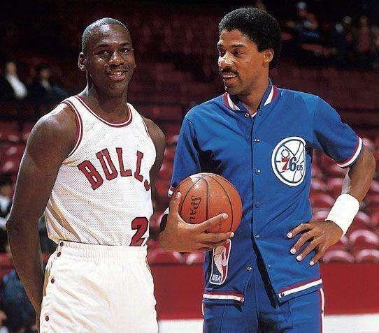 每当库里从 每当库里从